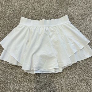 Lululemon white tennis skirt